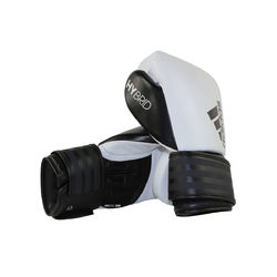 Перчатки для бокса Hybrid 200 Adidas ADIH200 черно-белые