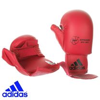 Перчатки для карате Adidas с лицензией WKF с защитой большого пальца (661.23, красные)