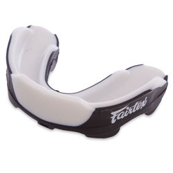 Капа боксерська одностороння (одночелюстная) FAIRTEX MG3 (MG3, Чорний)