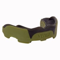 Капа Venum Predator (VENUM-0621-200, Черно-зеленый)