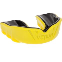 Капа Venum Challenger (EU-VENUM-2047-Yellow/Black, жовтий)