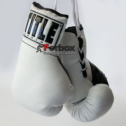 Боксерские перчатки TITLE для автографа 18см на шнурках (MRCG, белые)