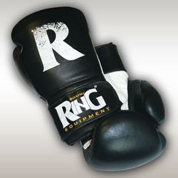 Тренувальні рукавиці Ring