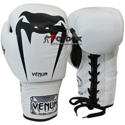 Перчатки боксерские Venum Giant на шнурках кожа (VL-5786-W, белые)