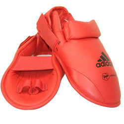 Защита подъема стопы Adidas футы для каратэ с аккредитацией WKF (661.50Z, красные)