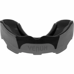 Капа Venum Predator (VENUM-02574-203, чорно-сірий)